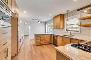 6206 San Felipe St, Houston, TX 77057 - Photo 4