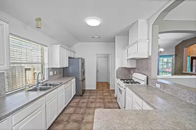 12918 Stratford Mill Lane, Sugar Land, TX 77498 - Photo 14