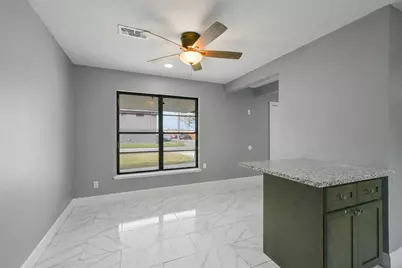 1913 Scarborough Lane, Pasadena, TX 77502 - Photo 10