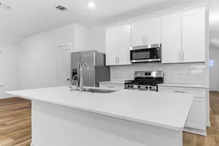 3534 Longhorn Vly St, League City, TX 77573 - Photo 6