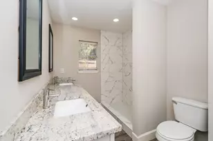 5100 Goose Creek Dr, Baytown, TX 77521 - Photo 10