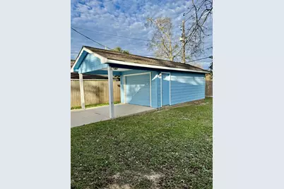 114 E Wilkins Street, League City, TX 77573 - Photo 20