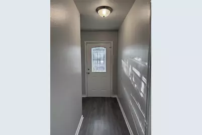 114 E Wilkins Street, League City, TX 77573 - Photo 4