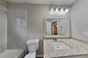 26 Pinewood Forest Ct, The Woodlands, TX 77381 - Photo 16