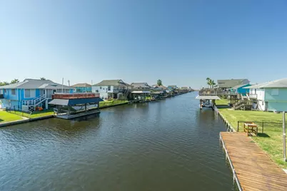 385 Ling, Bayou Vista, TX 77563 - Photo 30