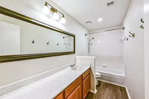 22630 Round Valley Dr, Katy, TX 77450 - Photo 18