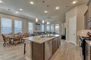 10070 Black Maple Dr, Conroe, TX 77385 - Photo 16