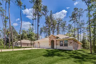 2407 S Colosseum Ct, New Caney, TX 77357 - Photo 2