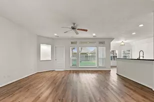9323 Hudson Bend Cir, Houston, TX 77095 - Photo 12