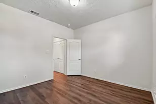 9323 Hudson Bend Cir, Houston, TX 77095 - Photo 38