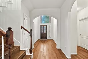 9323 Hudson Bend Cir, Houston, TX 77095 - Photo 8