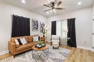 2406 Truxillo St, Houston, TX 77004 - Photo 2