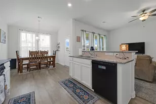 20081 Torrey Pines Ln, Cleveland, TX 77327 - Photo 8