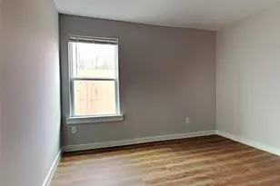 8639 Sunderland Rd, Houston, TX 77028 - Photo 8