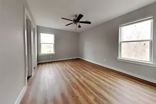 8639 Sunderland Rd, Houston, TX 77028 - Photo 6