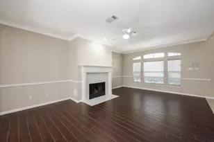 1385 El Camino Village Dr, Webster, TX 77058 - Photo 6