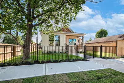301 Vincent Street, Houston, TX 77009 - Photo 36