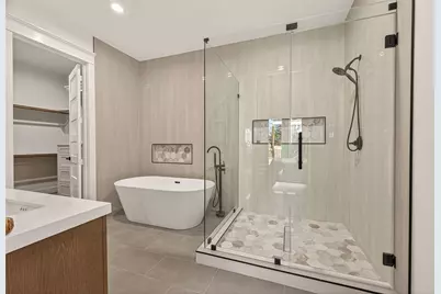 301 Vincent Street, Houston, TX 77009 - Photo 22