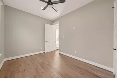 301 Vincent Street, Houston, TX 77009 - Photo 32
