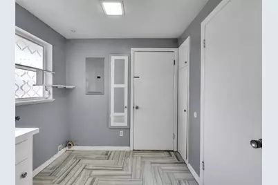 2011 Durrain Ferry Road, Baytown, TX 77520 - Photo 16