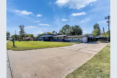 2011 Durrain Ferry Road, Baytown, TX 77520 - Photo 30