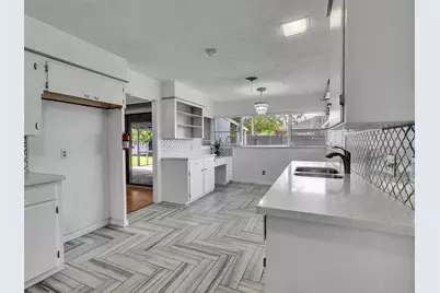 2011 Durrain Ferry Road, Baytown, TX 77520 - Photo 12