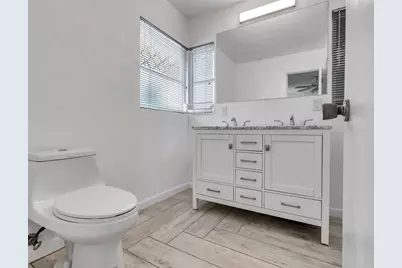 2011 Durrain Ferry Road, Baytown, TX 77520 - Photo 24