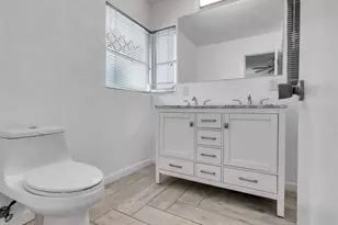 2011 Durrain Ferry Rd, Baytown, TX 77520 - Photo 24