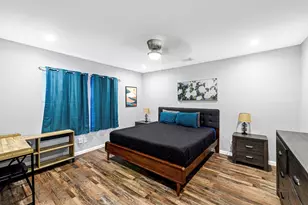 4206 Walker St, Houston, TX 77023 - Photo 18