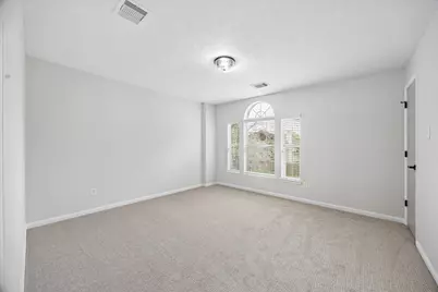 9127 Stoneleigh Drive, Sugar Land, TX 77479 - Photo 20