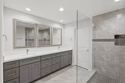 6422 Woodbrook Lane, Houston, TX 77008 - Photo 8
