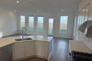 4415 Eagle Pass Dr, Rosenberg, TX 77469 - Photo 4