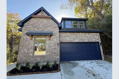 109 Cove Point, Conroe, TX 77356 - Photo 2
