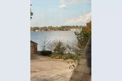 109 Cove Point, Conroe, TX 77356 - Photo 26