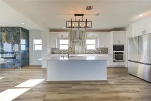 21201 Scissor Tail Ln, Galveston, TX 77554 - Photo 10