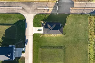 21201 Scissor Tail Ln, Galveston, TX 77554 - Photo 46