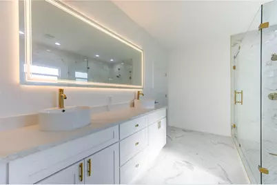 21201 Scissor Tail Lane, Galveston, TX 77554 - Photo 24