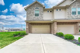 532 N 6th St, La Porte, TX 77571 - Photo 2