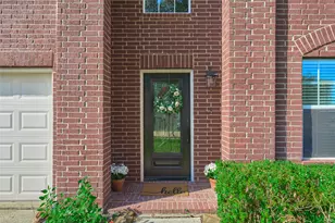 24931 Oconee Ct, Tomball, TX 77375 - Photo 2