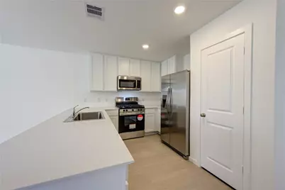 21218 Fieni Drive, New Caney, TX 77357 - Photo 6