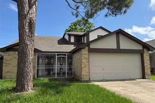 8219 Furlong Ln, Houston, TX 77071 - Photo 1