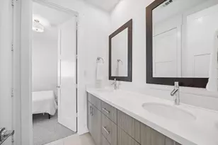 9811 Mocking Bird Hill Ln, Houston, TX 77080 - Photo 18