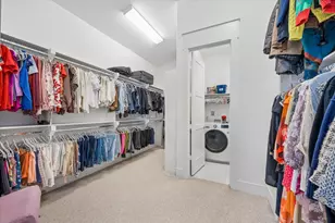 9811 Mocking Bird Hill Ln, Houston, TX 77080 - Photo 14