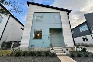 9811 Mocking Bird Hill Ln, Houston, TX 77080 - Photo 2