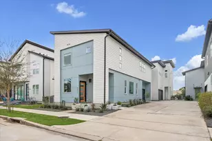 9811 Mocking Bird Hill Ln, Houston, TX 77080 - Photo 2