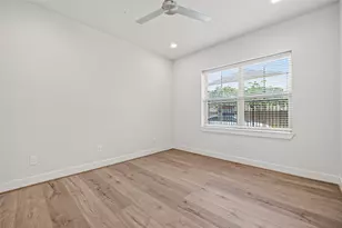 5209 Allen St, Houston, TX 77007 - Photo 10