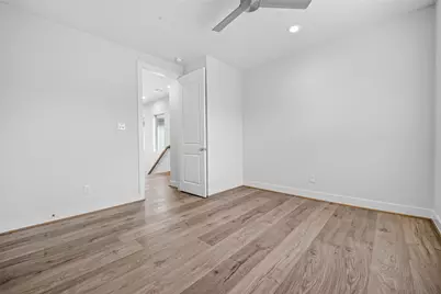 5209 Allen Street #L, Houston, TX 77007 - Photo 32
