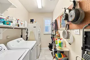 12418 Emerald Ln, Mont Belvieu, TX 77535 - Photo 28