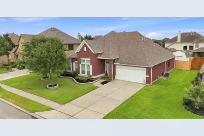 12418 Emerald Lane, Mont Belvieu, TX 77535 - Photo 4