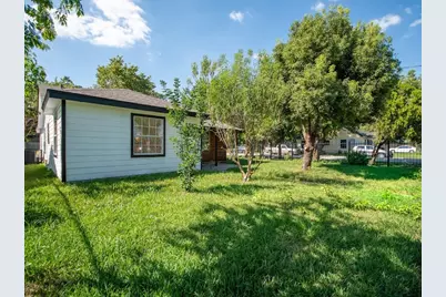 6802 Eastwood Street, Houston, TX 77021 - Photo 16